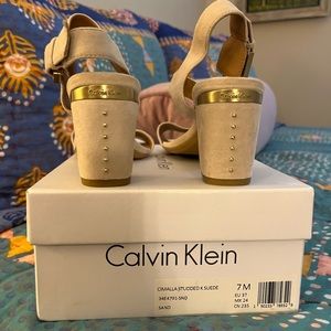 Calvin Klein Sand Beige Suede Sandals sz7